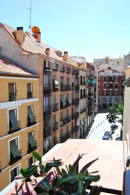 El Apartamento En Opera Palacio Real Madrid Exterior foto